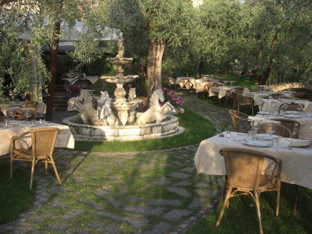 Locanda Ristorante Al Cardellino Bardolino Exteriér fotografie
